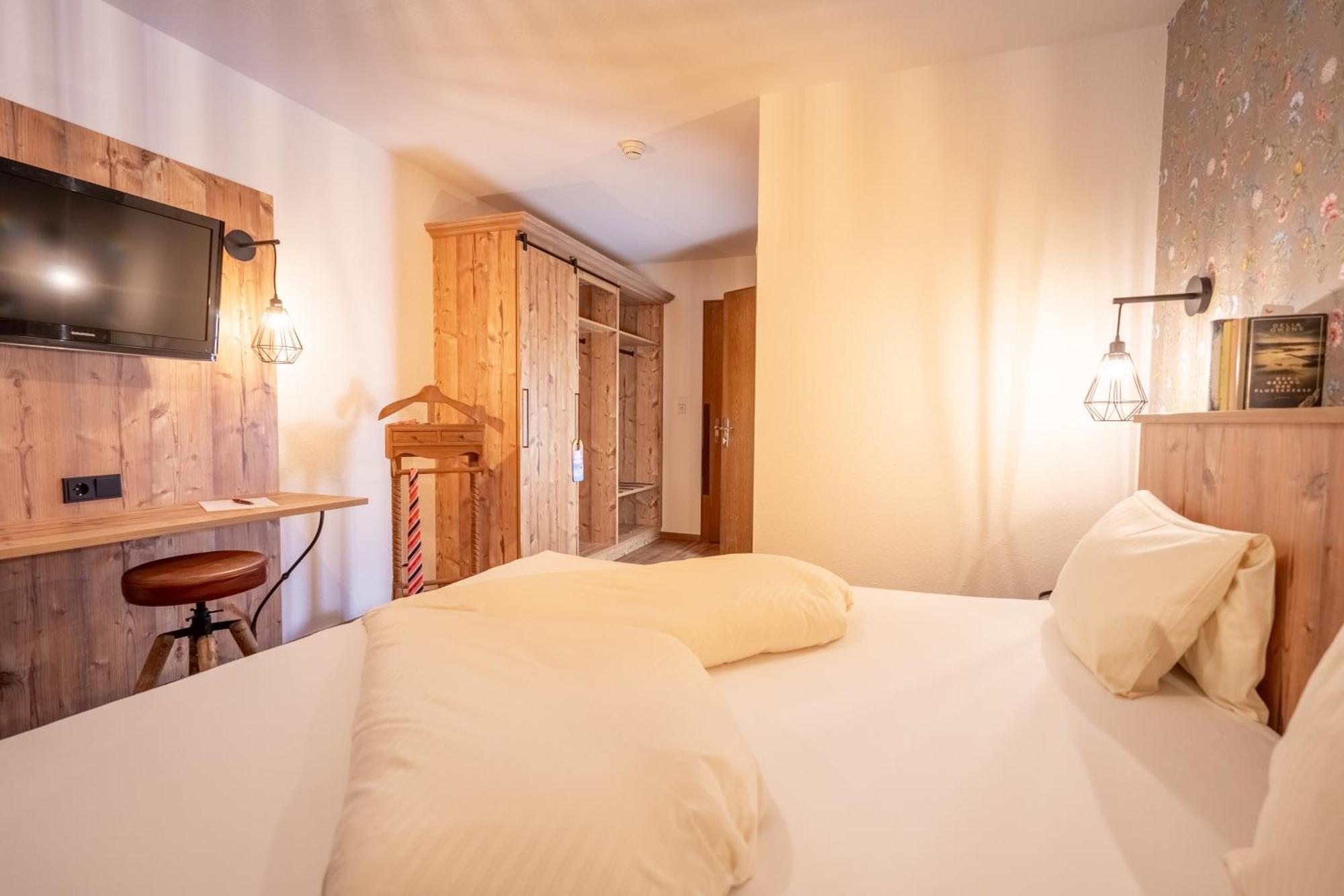 Hotel Krone Tirol Reutte Exteriér fotografie