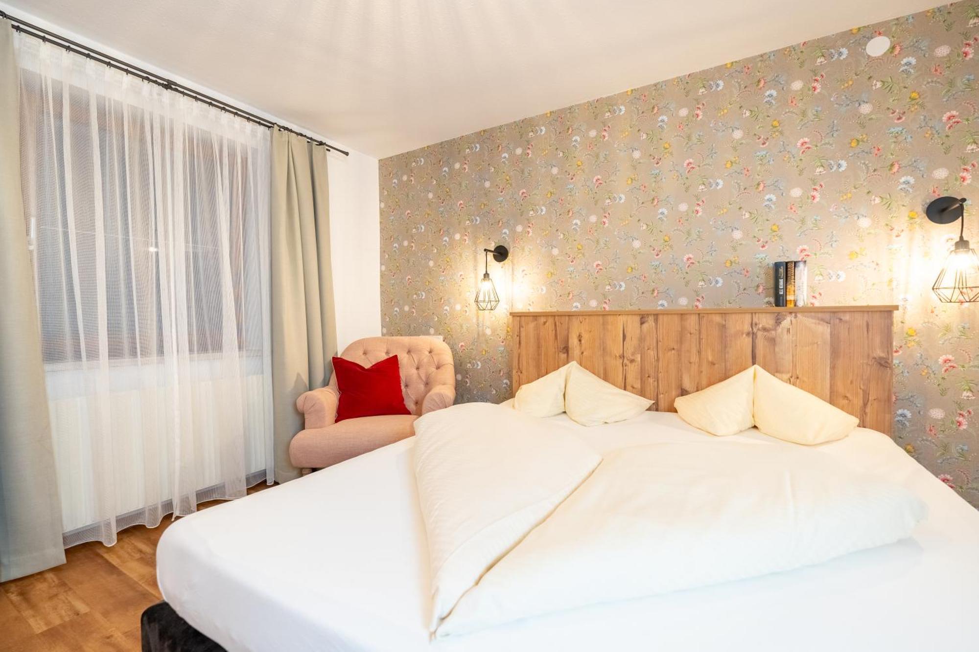 Hotel Krone Tirol Reutte Exteriér fotografie