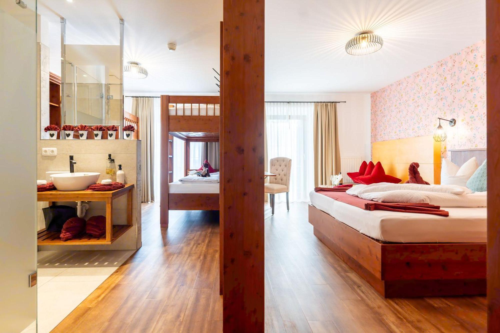 Hotel Krone Tirol Reutte Exteriér fotografie